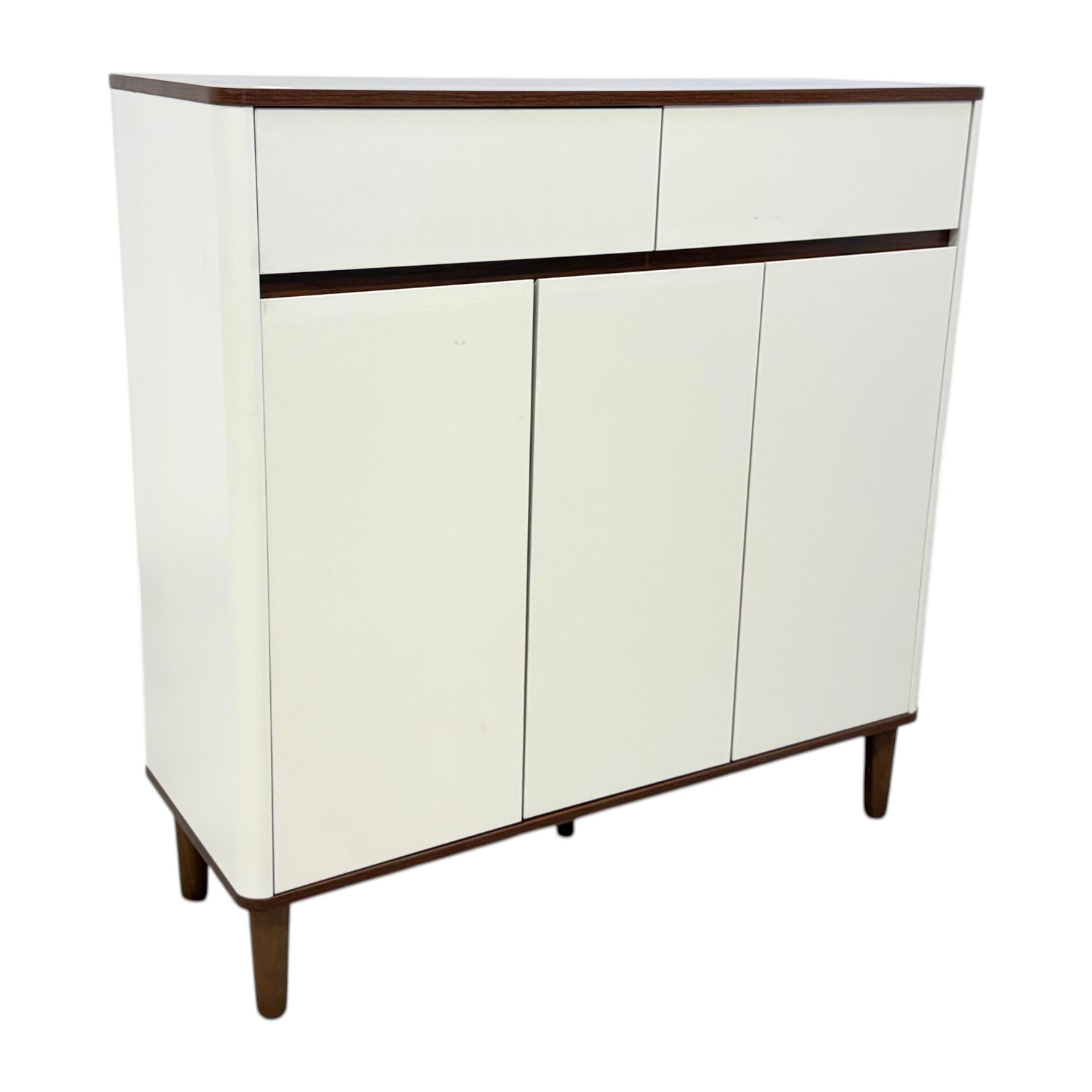 Vale Cabinet