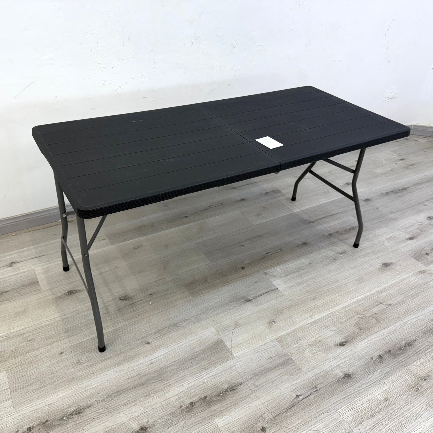 Ridge Outdoor Folding Table